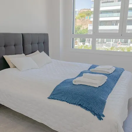 Apartment Amazing 3 Bedroom Cala Serena *